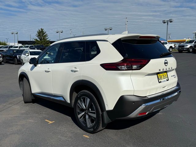 2021 Nissan Rogue Platinum photo 4