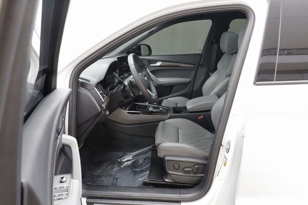 Image of Pre-Owned 2025 Audi SQ5 Premium Plus AWD