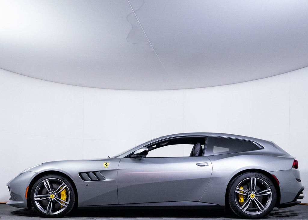 2018 Ferrari GTC4Lusso photo 4