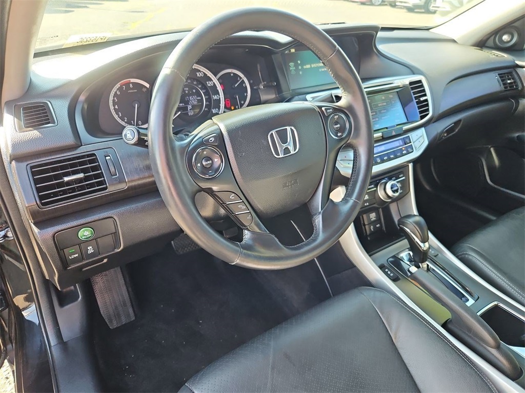 2015 Honda Accord EX-L photo 12