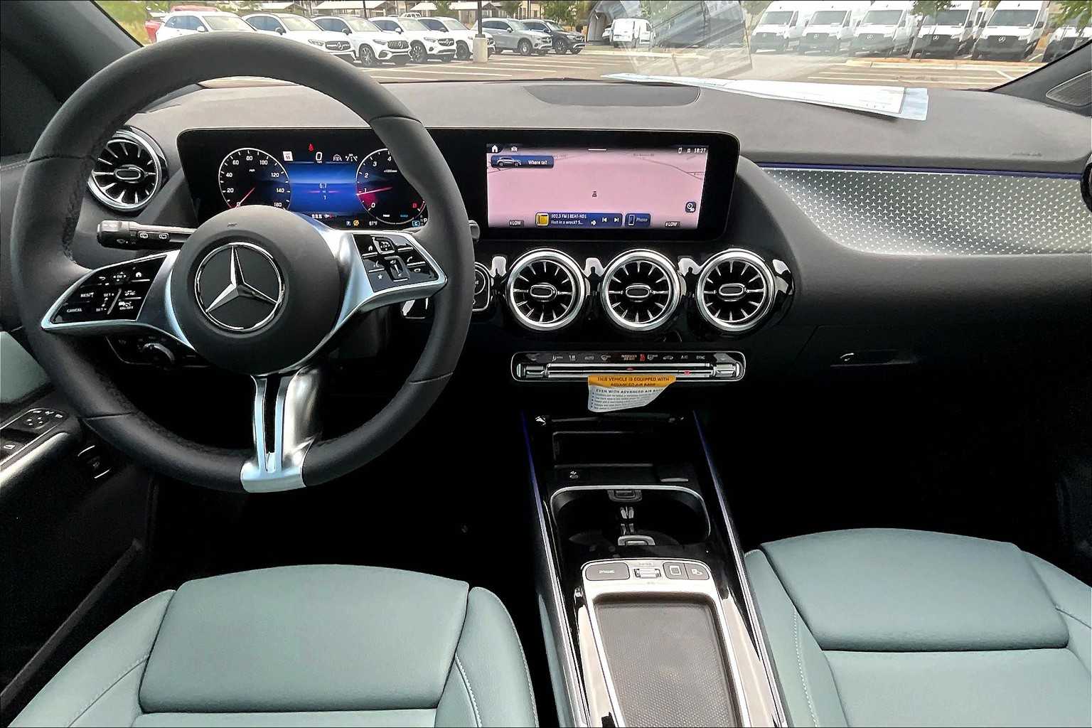 2026 Mercedes Benz GLA 250 photo 4