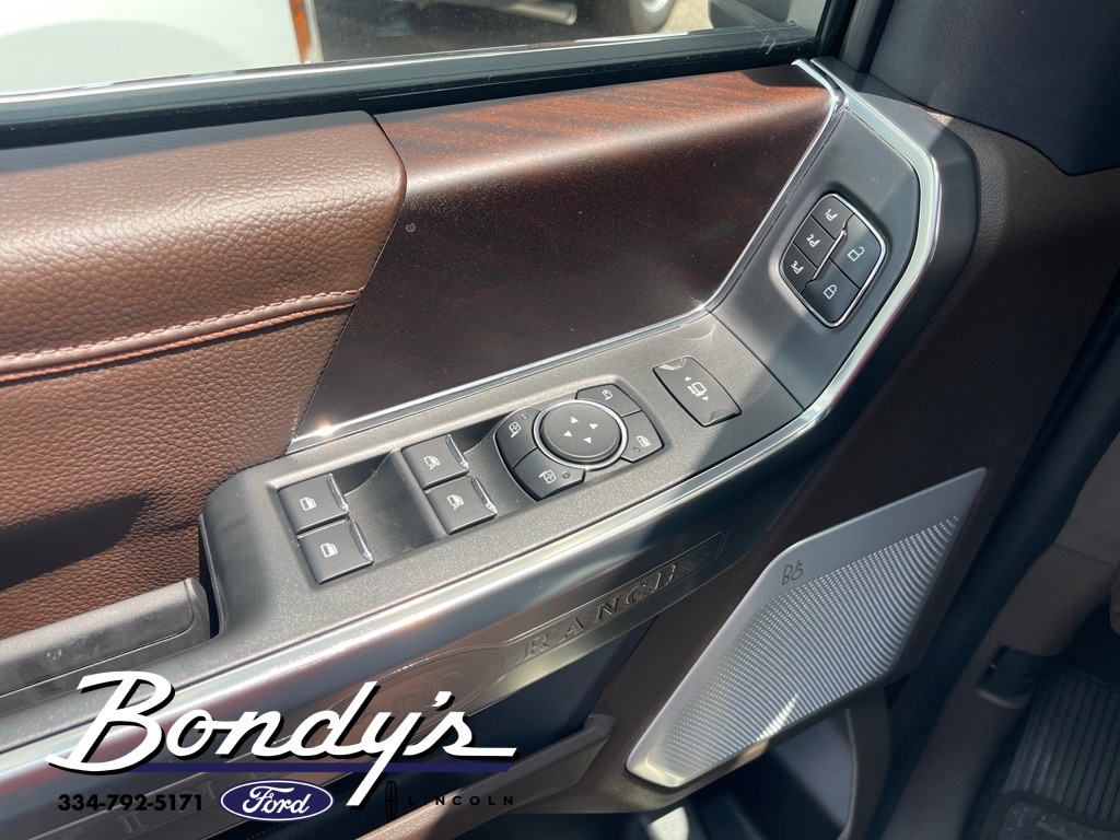 2025 Ford F-250 King Ranch photo 5