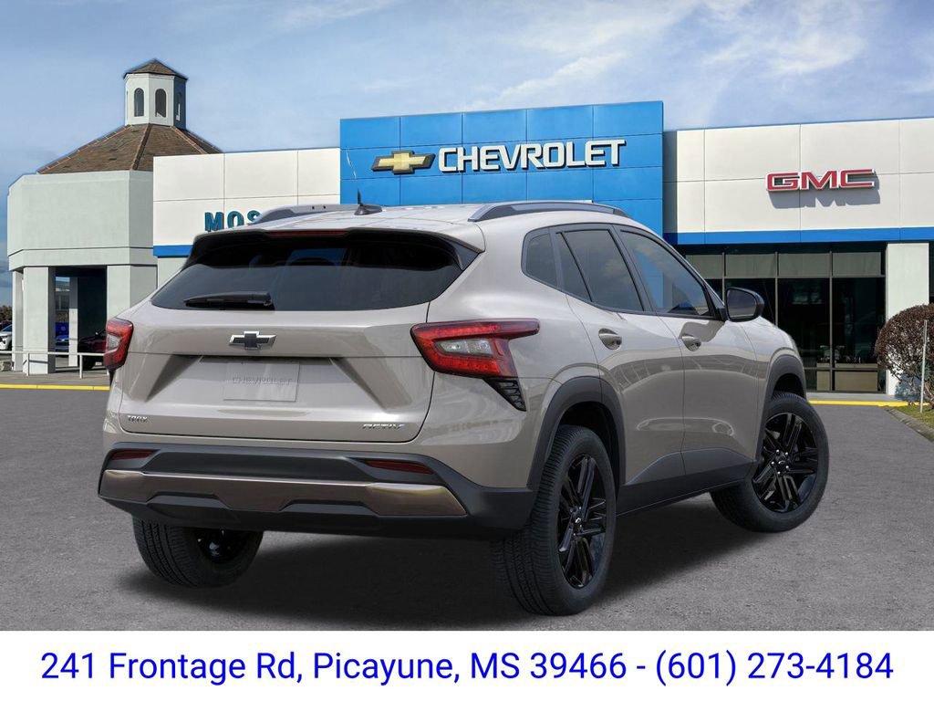 2026 Chevrolet Trax ACTIV photo 2