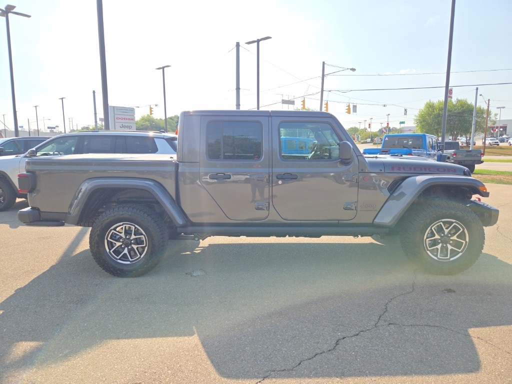 2025 Jeep Gladiator Rubicon photo 10