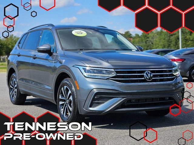 2024 Volkswagen Tiguan S's photo