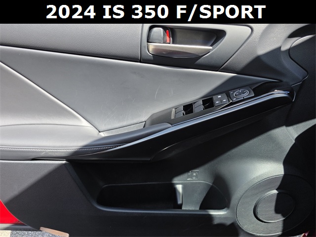 2024 Lexus IS 350 F SPORT photo 24