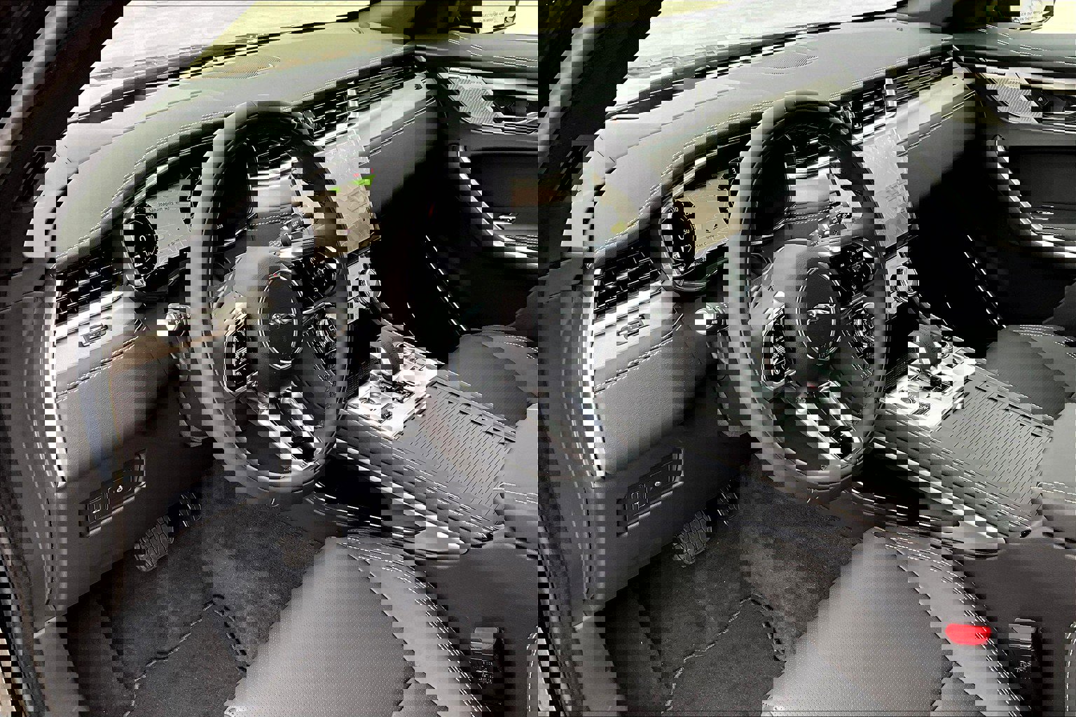 2026 Jaguar F-PACE P250 R-Dynamic S photo 4