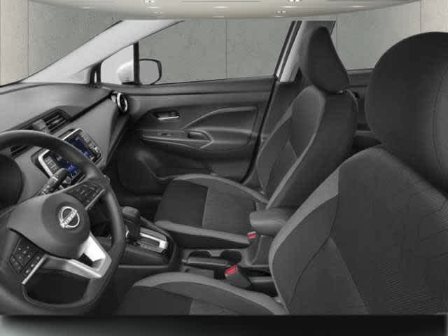 2025 Nissan Versa SV photo 9