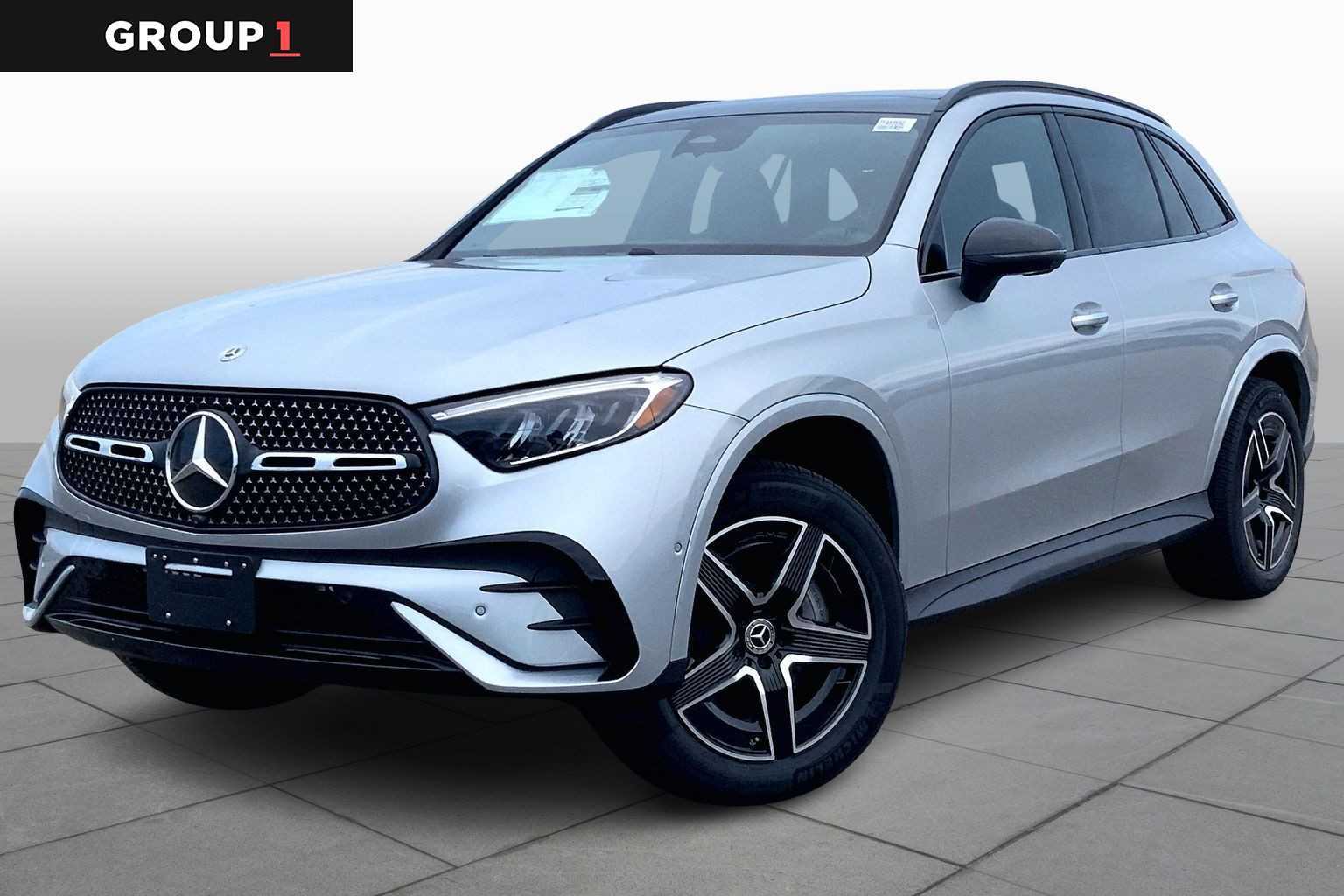2026 Mercedes-Benz GLC Base's photo