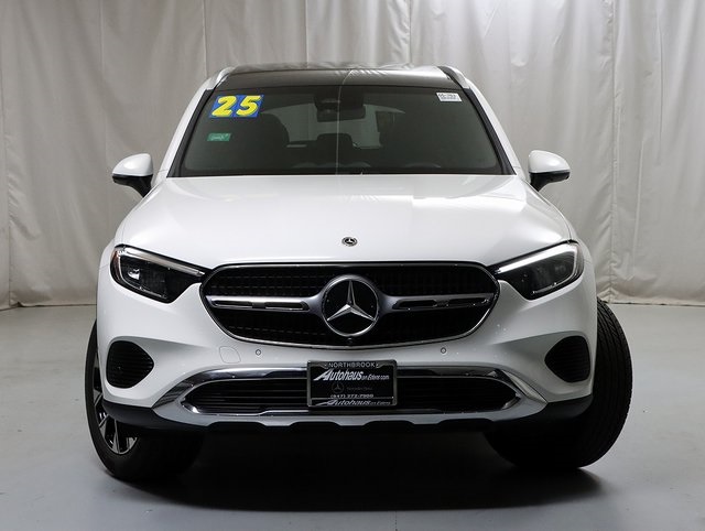 2025 Mercedes Benz GLC 350e 4MATIC photo 3