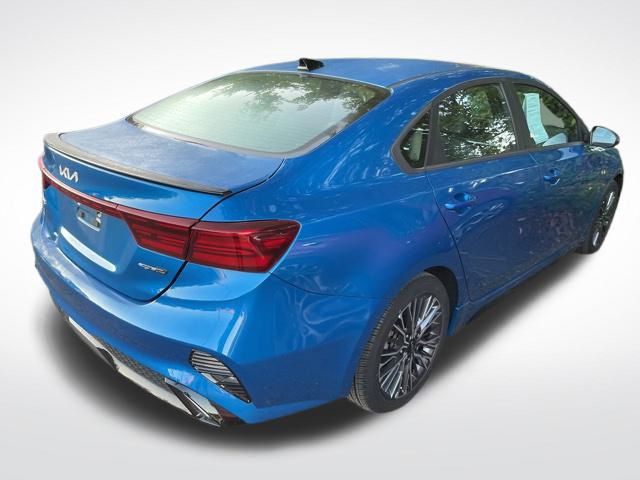 2023 Kia Forte GT-Line photo 3