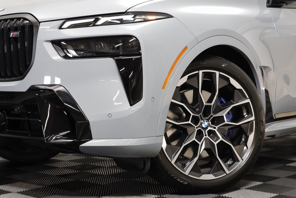 2026 Bmw X7 M60i photo 3