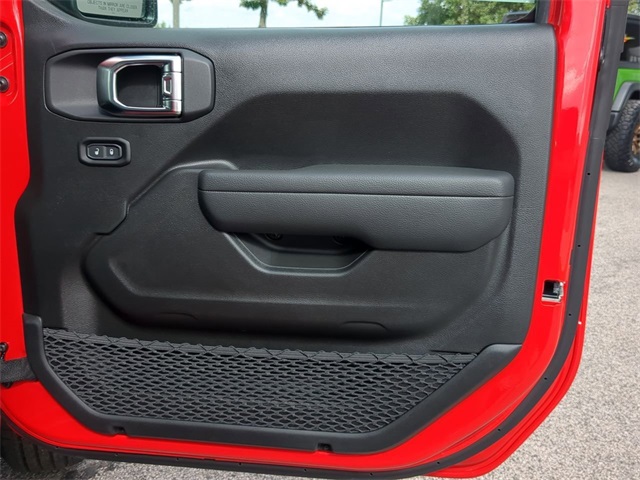 2025 Jeep Wrangler Sport photo 27