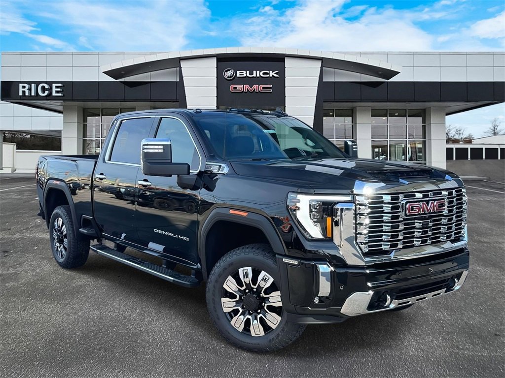 2026 GMC Sierra 2500HD Denali's photo