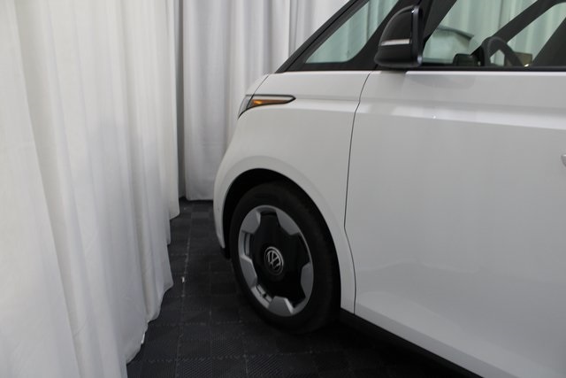 2025 Volkswagen ID. Buzz Pro S photo 19