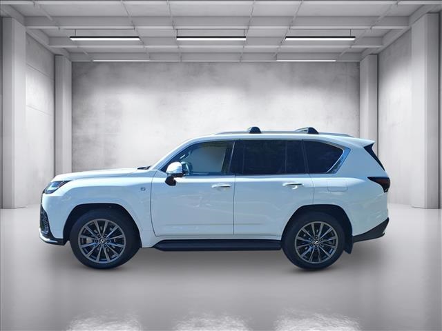 2024 Lexus LX 600 F SPORT photo 4