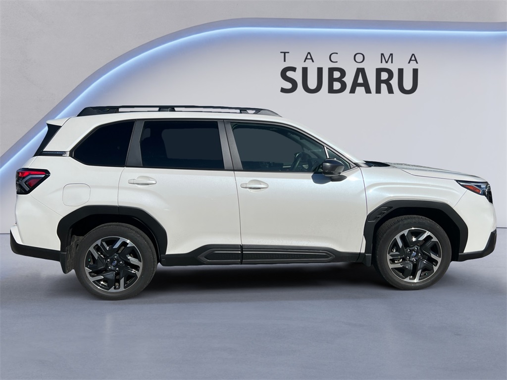 2025 Subaru Forester Limited photo 5