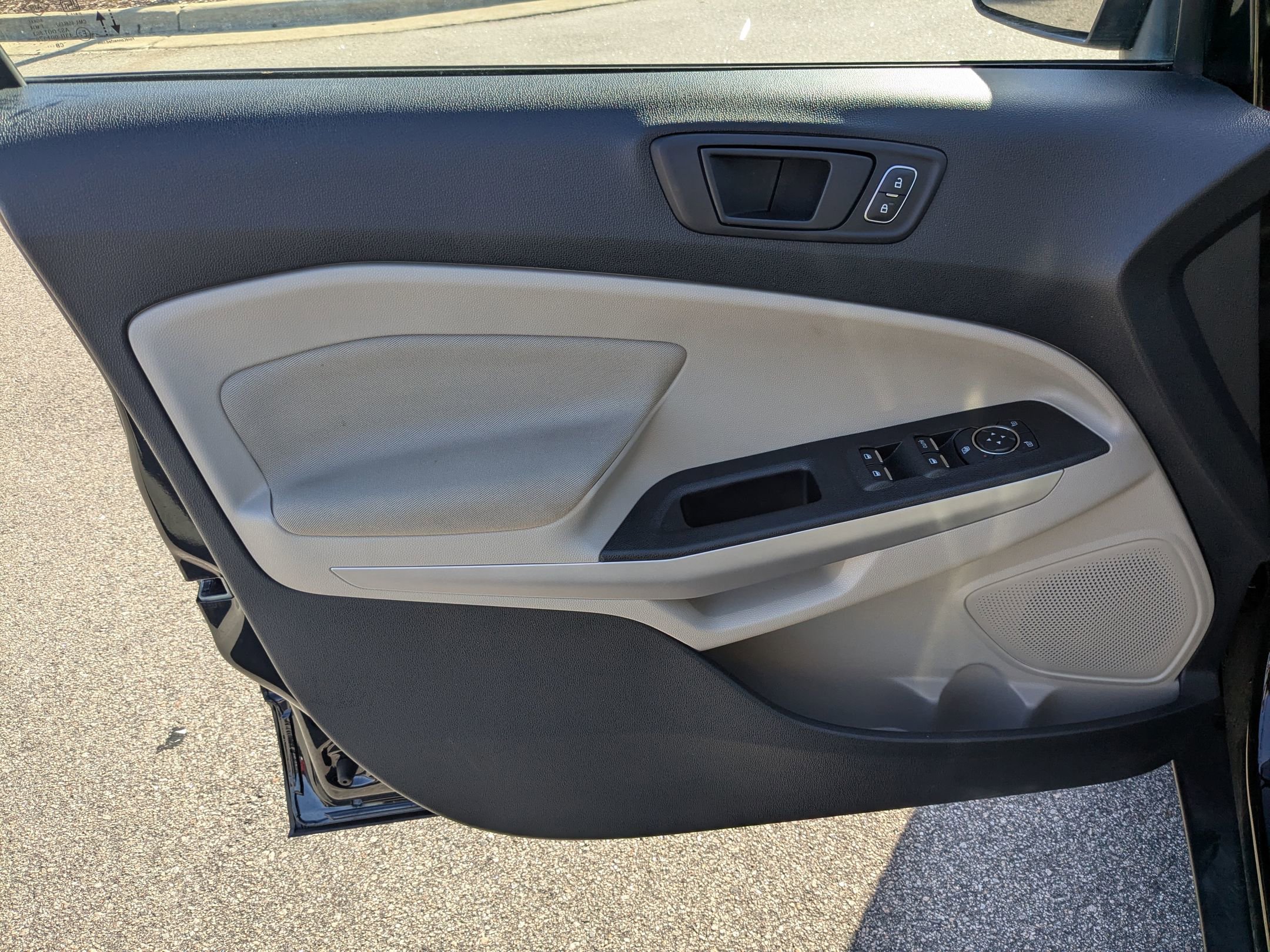 2021 Ford EcoSport S photo 10