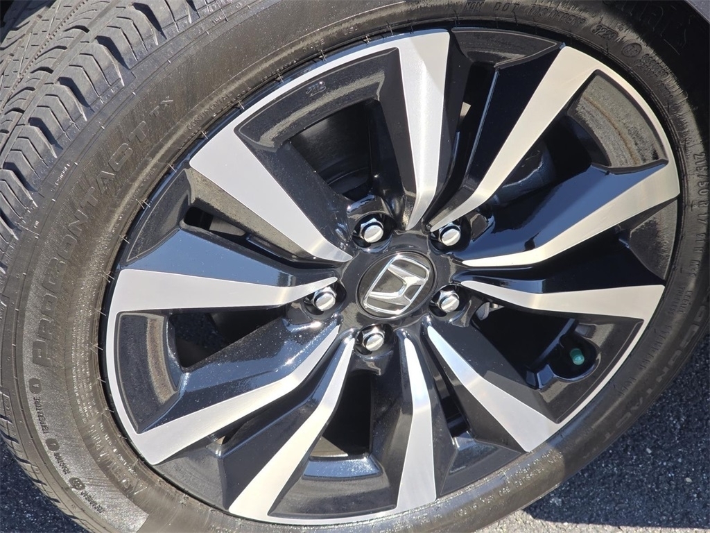 2024 Honda Civic EX-L photo 9