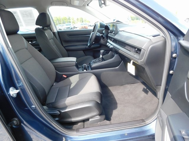 2024 Honda CR-V LX photo 16