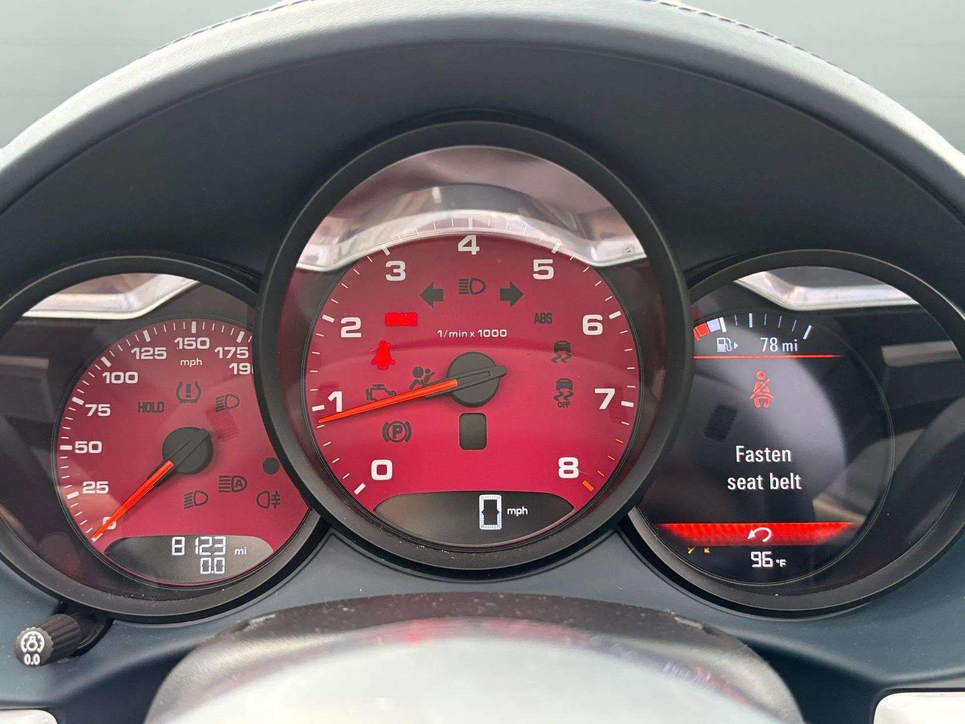 2024 Porsche Boxster S photo 40