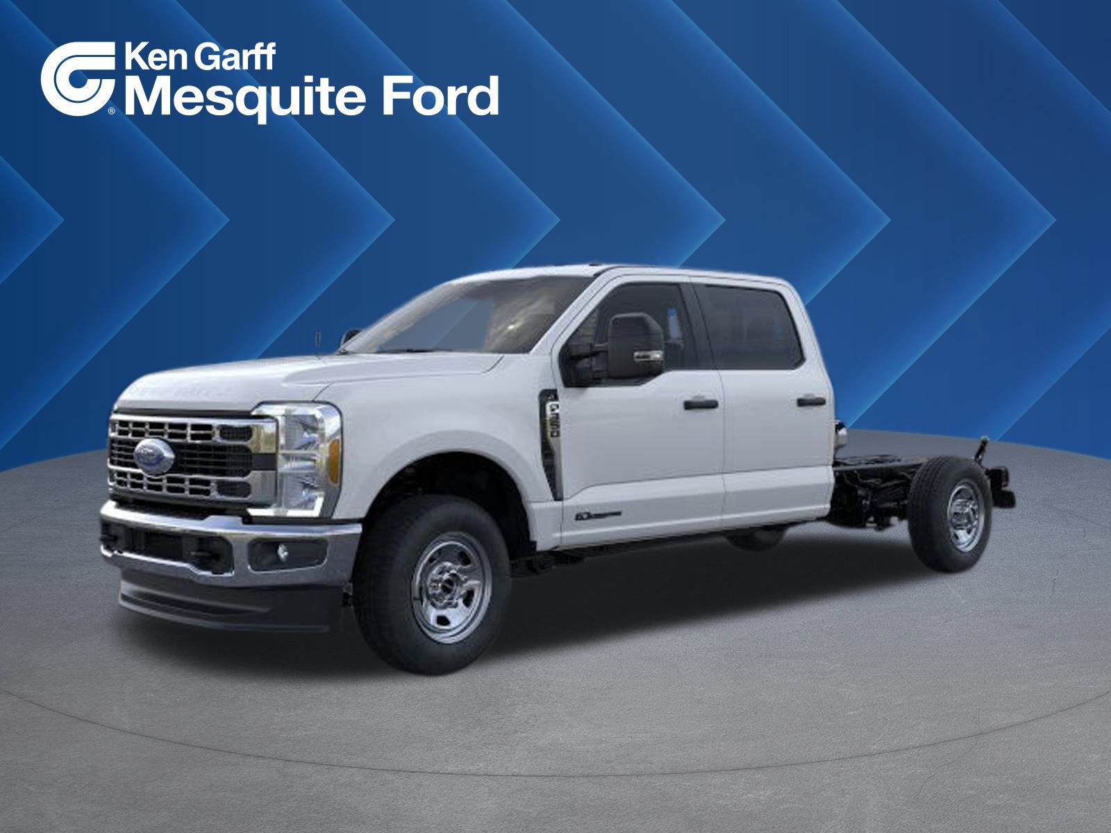 2026 Ford F-350 Super Duty Chassis Cab XL's photo