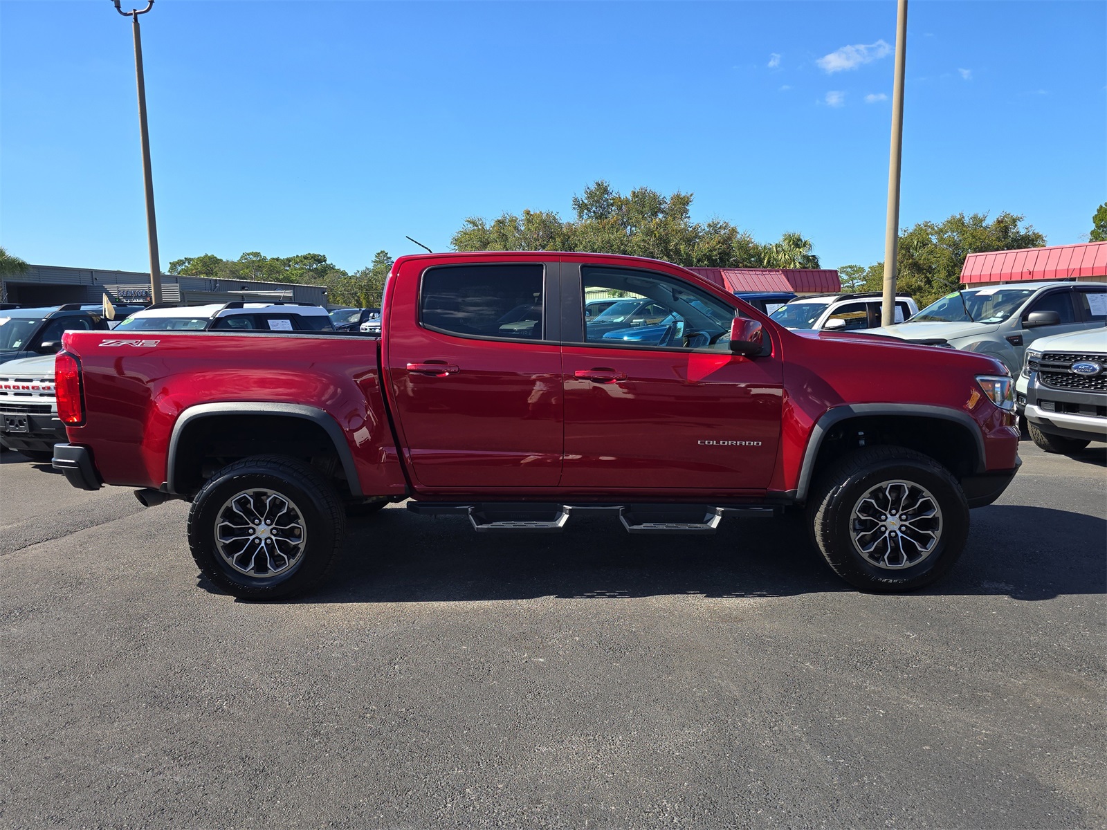 2021 Chevrolet Colorado ZR2 photo 3