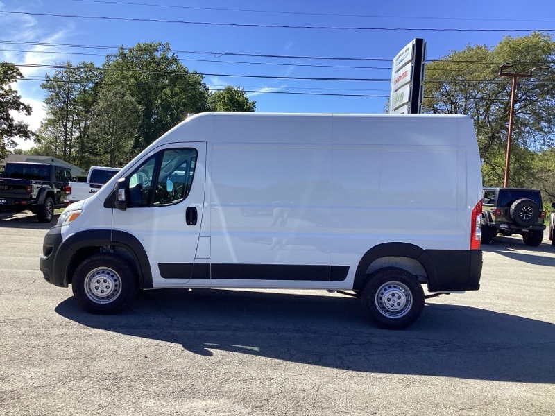 2025 Ram ProMaster 1500 Tradesman High Roof photo 4