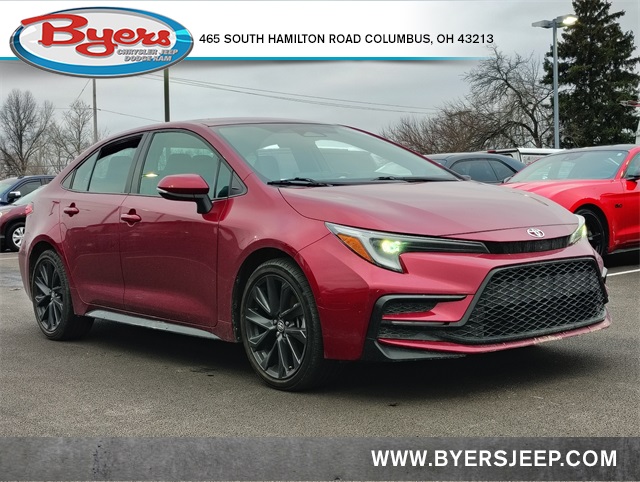 2024 Toyota Corolla SE's photo