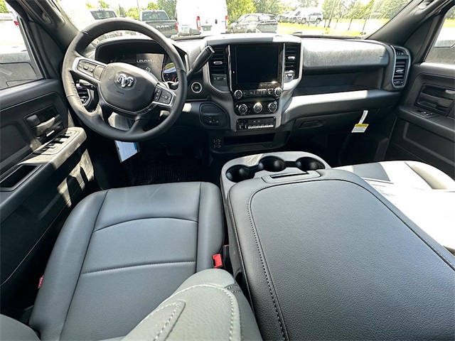 2025 Ram 5500 Tradesman photo 17