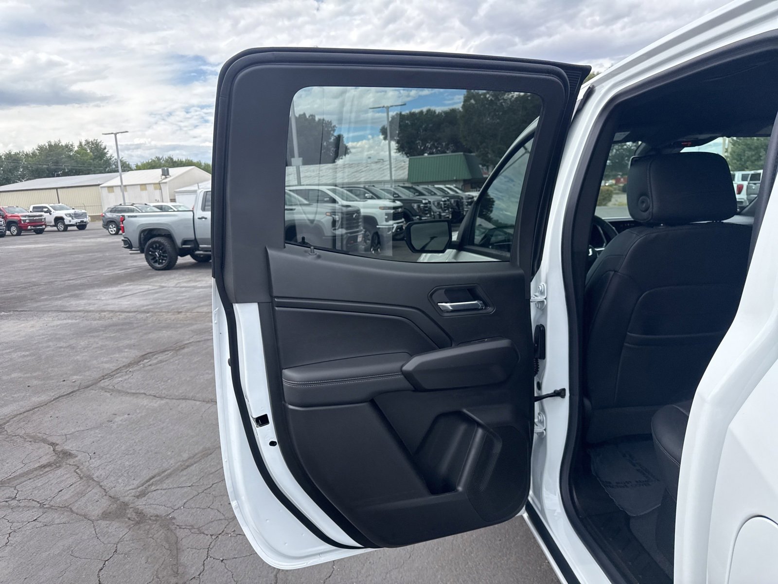 2026 Gmc Canyon Elevation photo 26