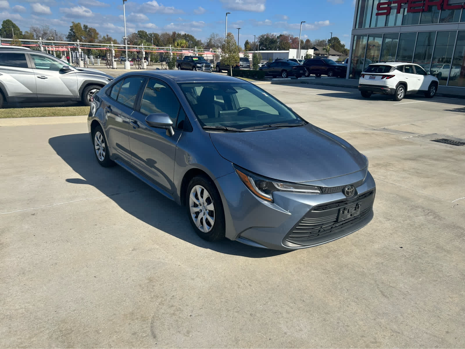 Used 2024 Toyota Corolla LE with VIN 5YFB4MDE3RP193922 for sale in Northfield, Minnesota
