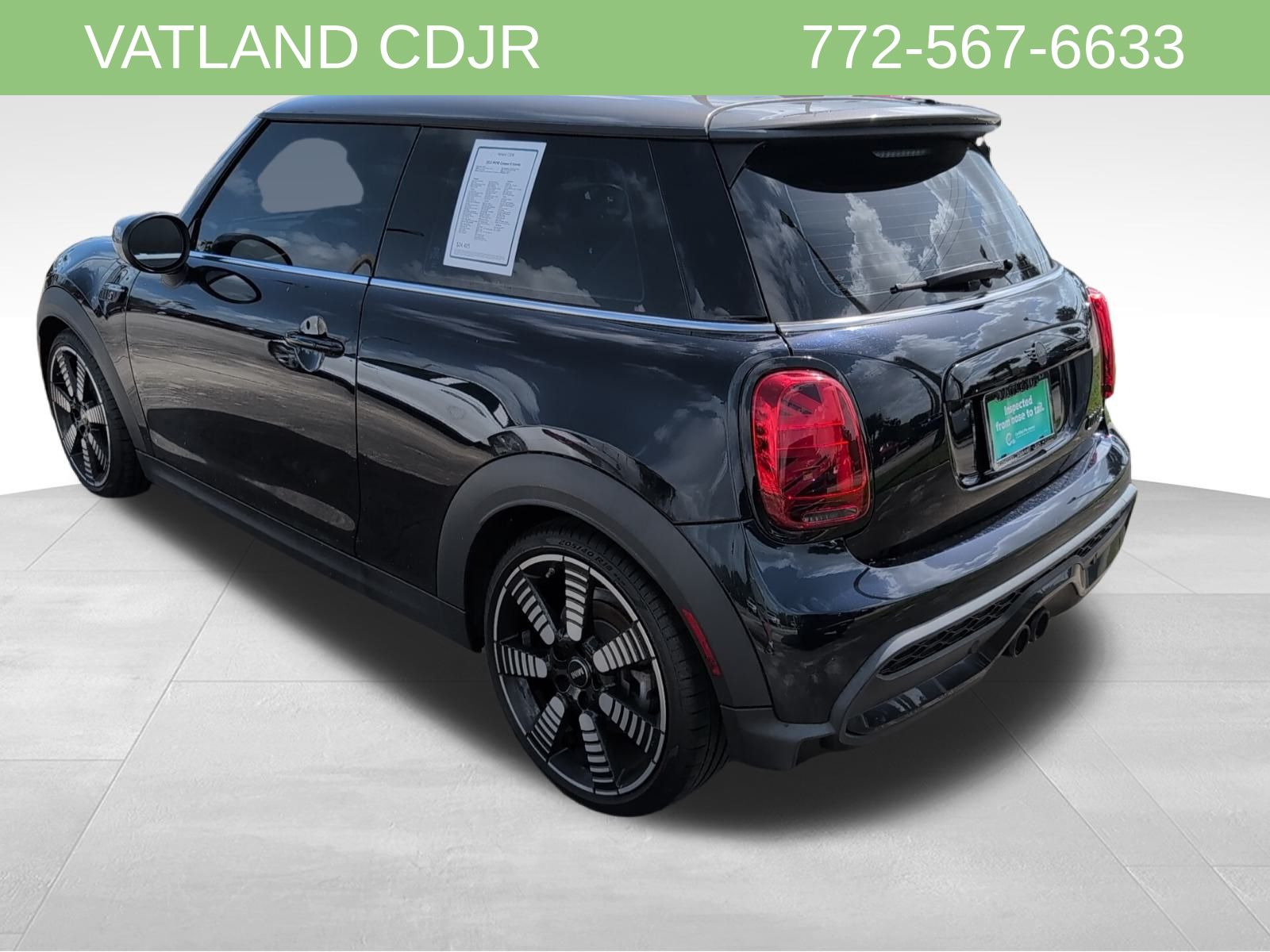 2022 Mini Cooper S Iconic photo 7