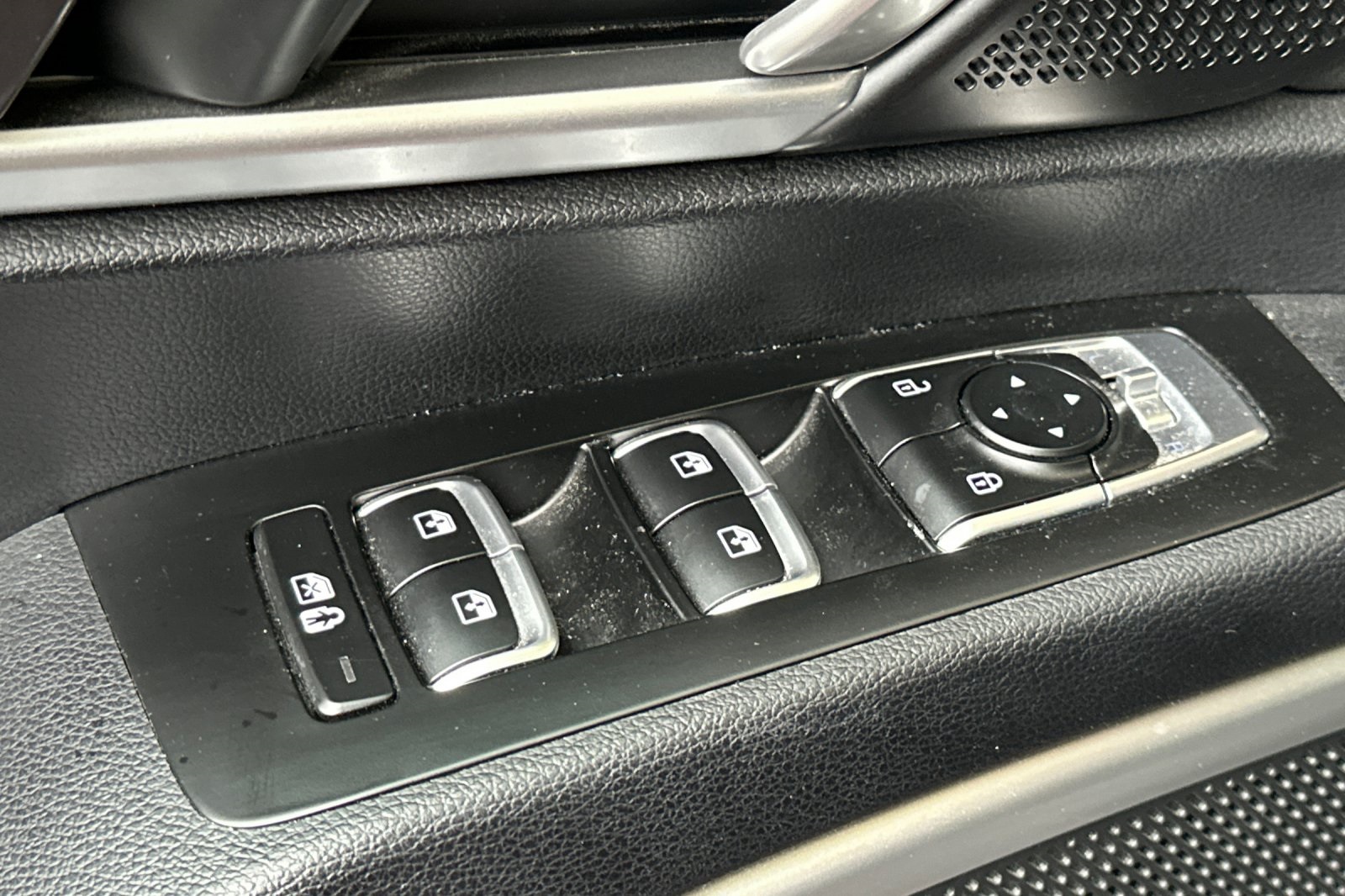 2023 Kia Telluride S photo 12