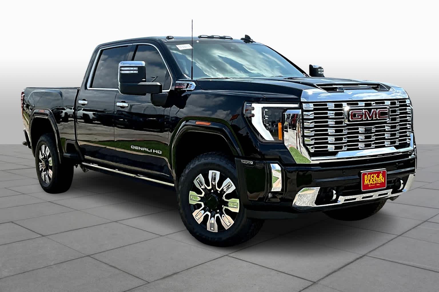 2025 Gmc Sierra 2500 HD Denali photo 2