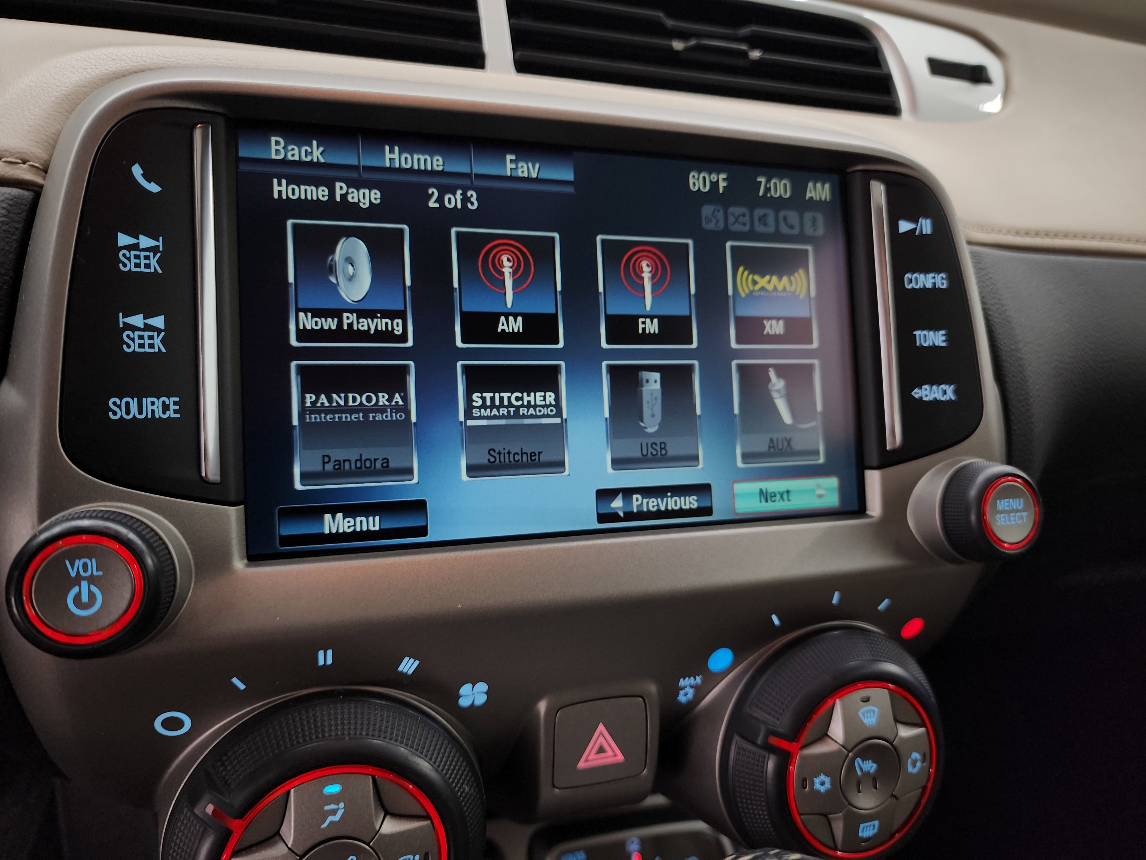 2014 Chevrolet Camaro 2LT photo 11