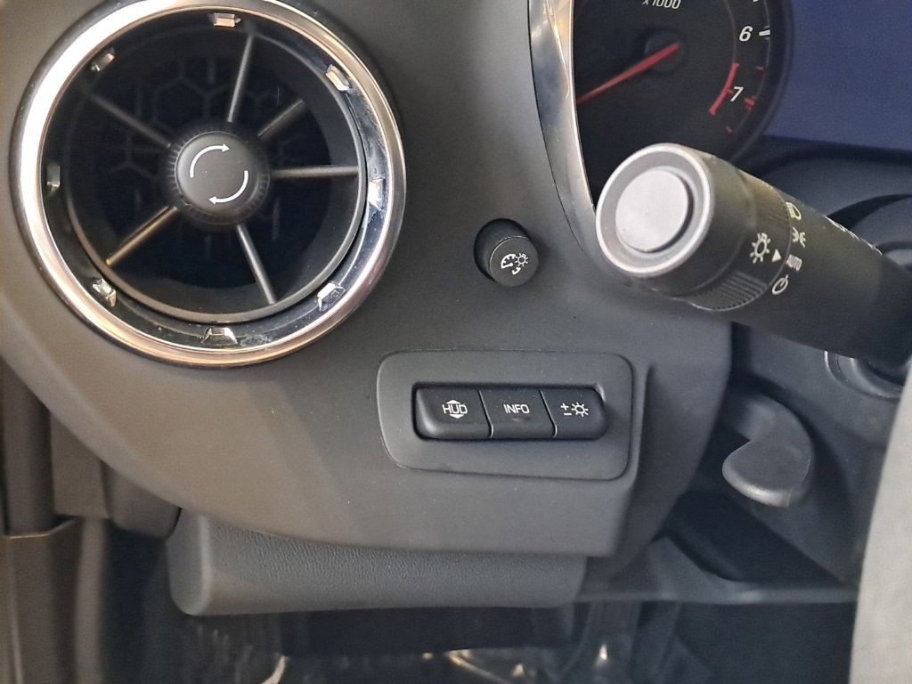 2022 Chevrolet Camaro 2SS photo 16