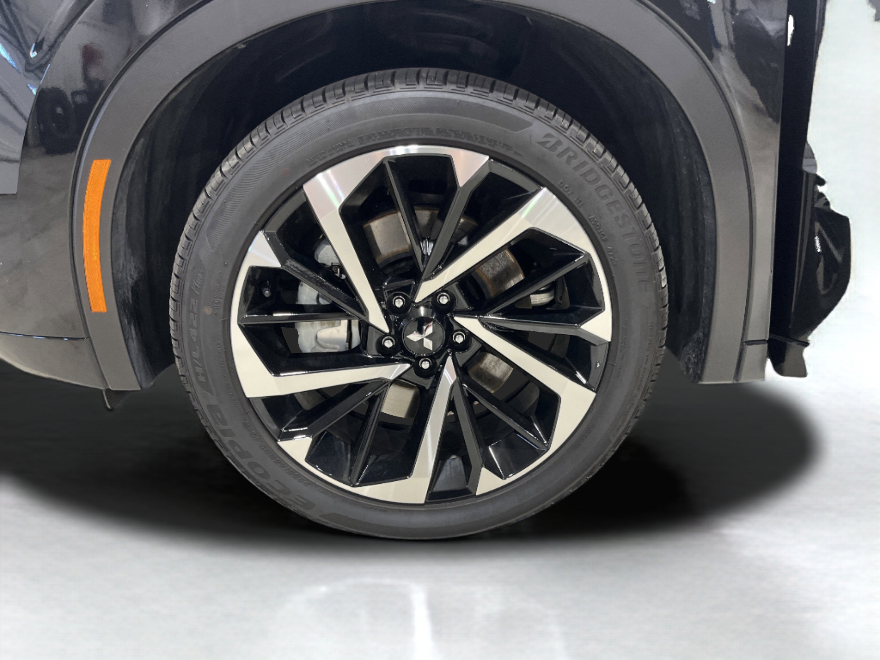 2024 Mitsubishi Outlander PHEV SEL photo 23