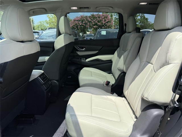 2025 Subaru Ascent Limited photo 15