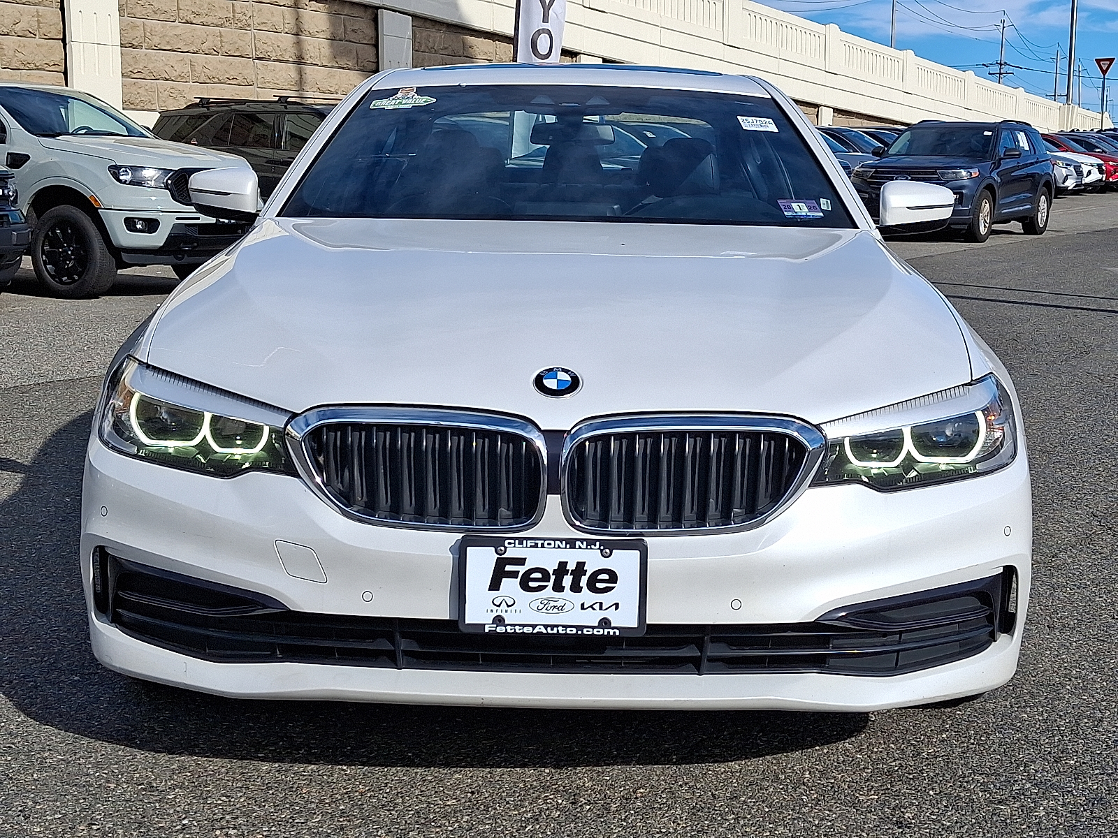 Used 2019 BMW 5 Series 530i with VIN WBAJA7C50KG911616 for sale in Clifton, NJ