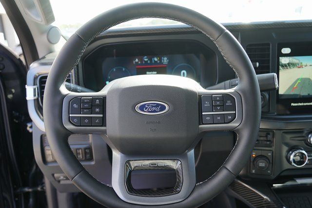 2025 FORD F-250 - Image 41