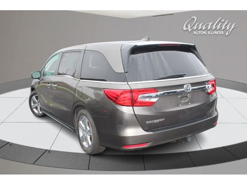 2018 Honda Odyssey EX-L photo 4