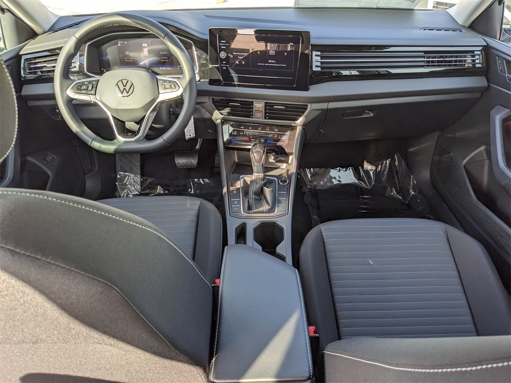 2025 Volkswagen Jetta 1.5T S photo 12