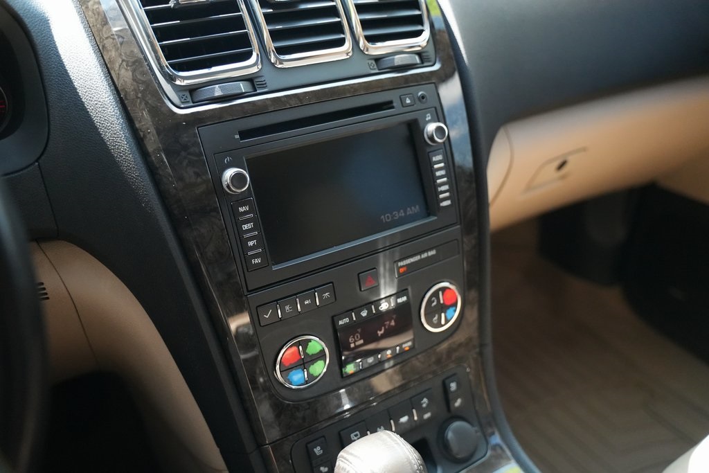2012 Gmc Acadia Denali photo 25
