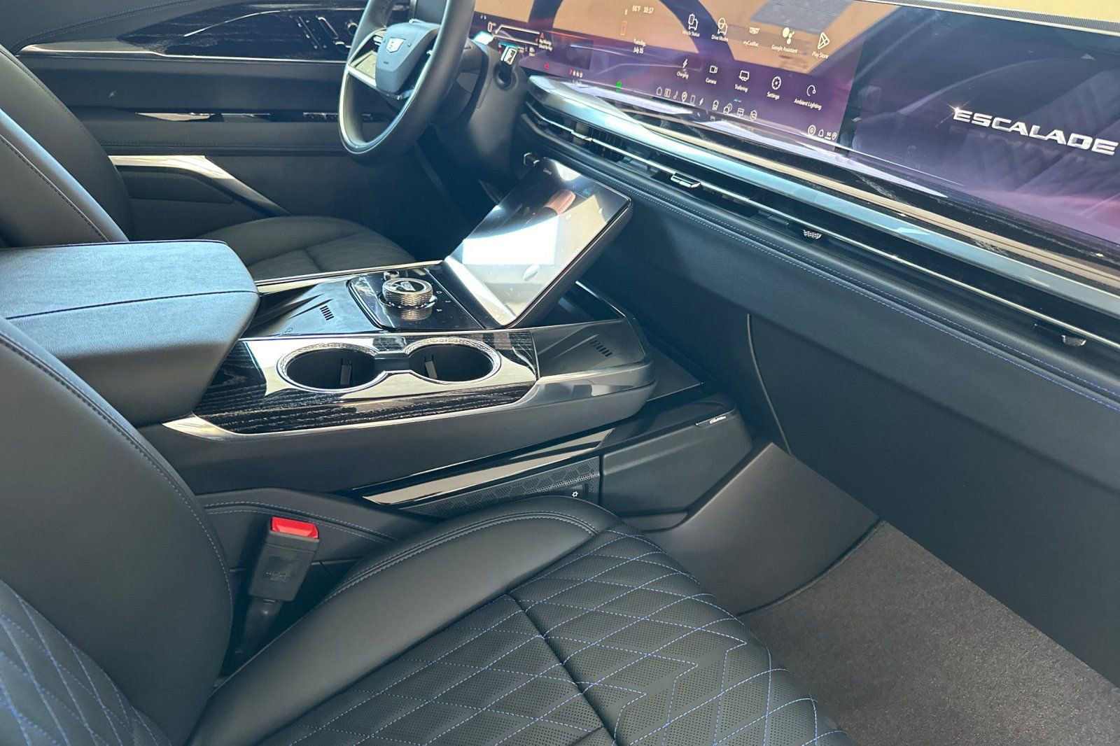 2026 Cadillac Escalade Sport photo 15
