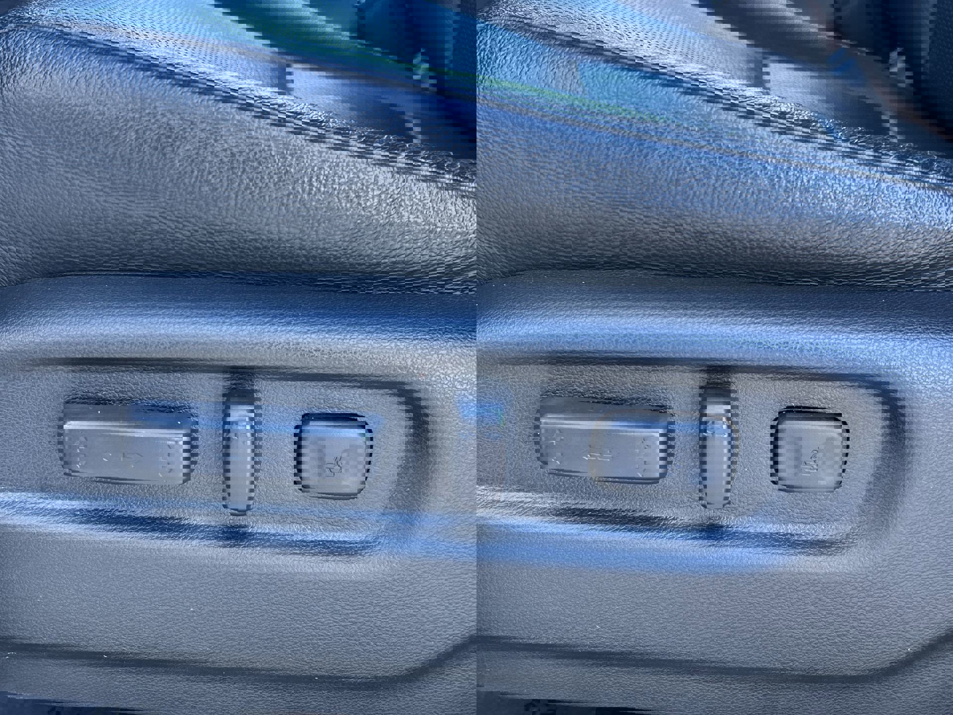 2019 Honda Pilot Elite photo 12