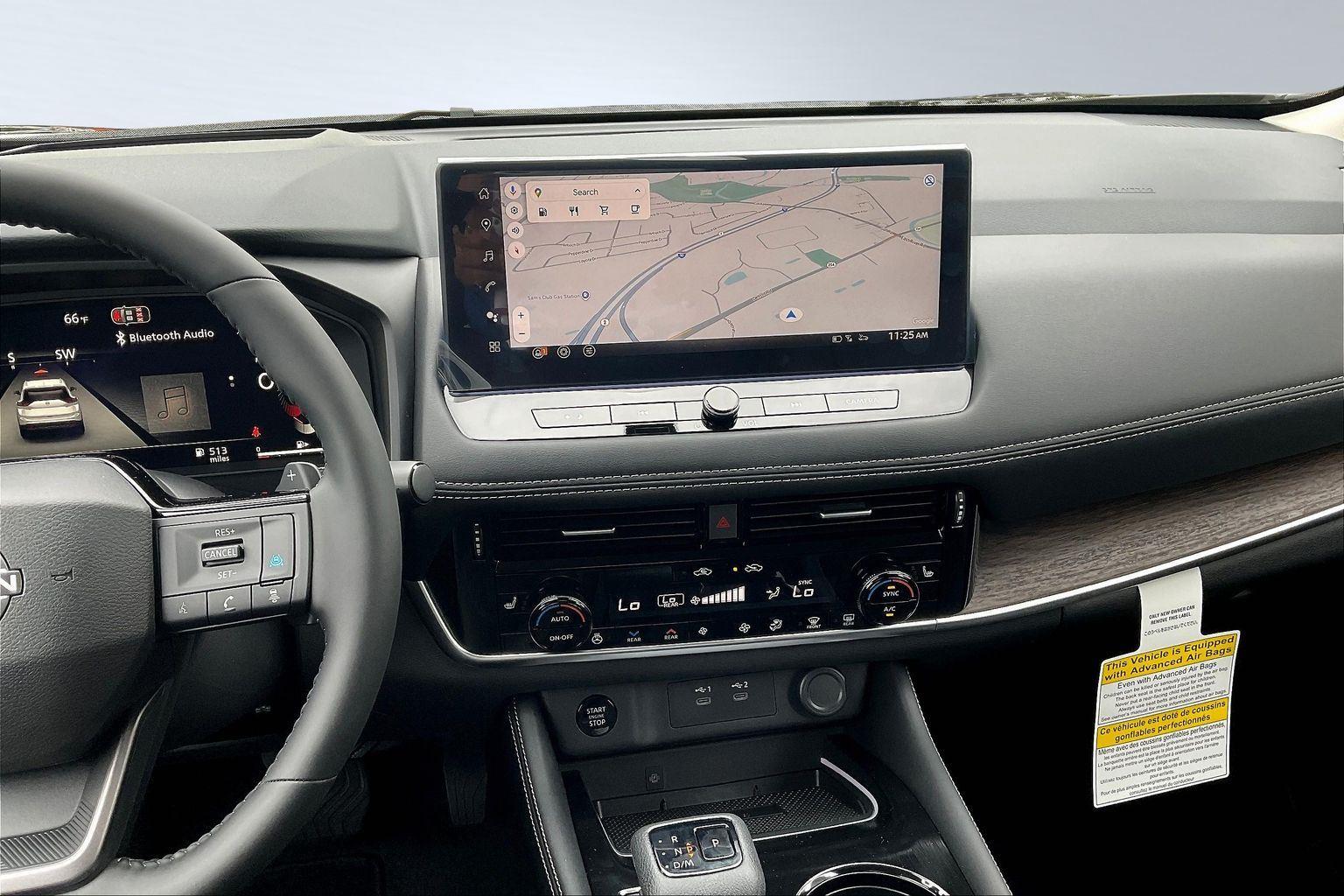 2026 Nissan Rogue Platinum photo 4