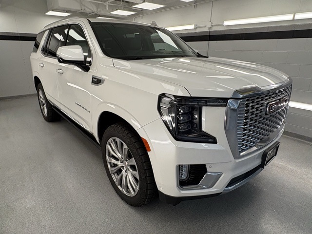2023 Gmc Yukon Denali photo 3