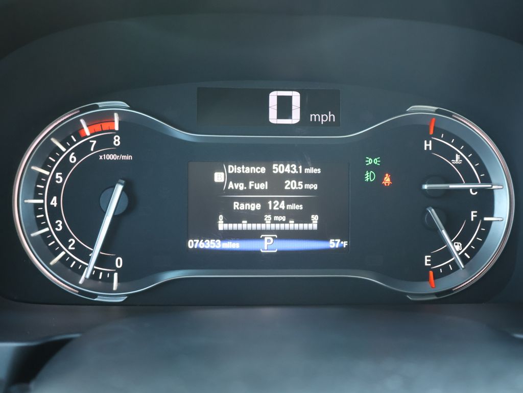 2017 Honda Ridgeline RTL-E photo 2