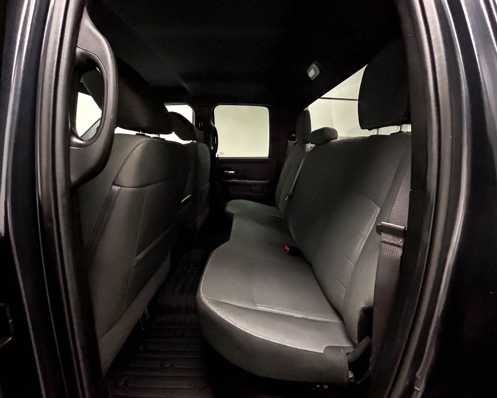 2021 Ram 1500 Classic Warlock photo 18